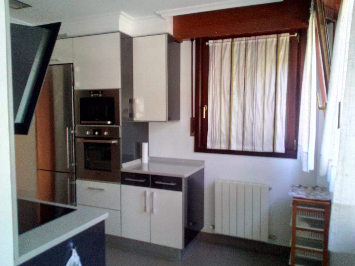 Apartamento Ana Con Garaje Eibar Exterior photo